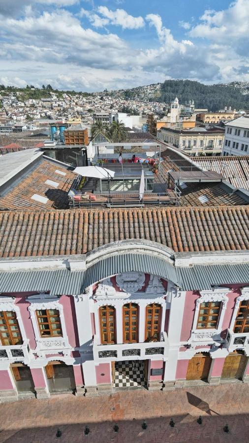 Carlota Sustainable Design Hotel 基多 外观 照片